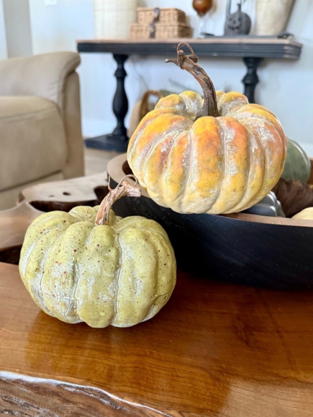 Rustic Fall Pumpkins - Picture 3 of 7